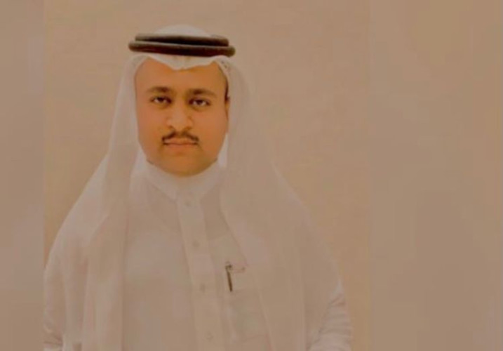 بين المعري والمتنبي