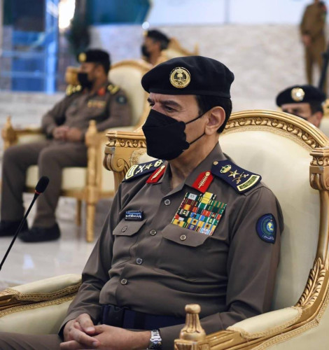 الدفاع المدني يحتفل بتخريج الدورة التأهيلية للضباط