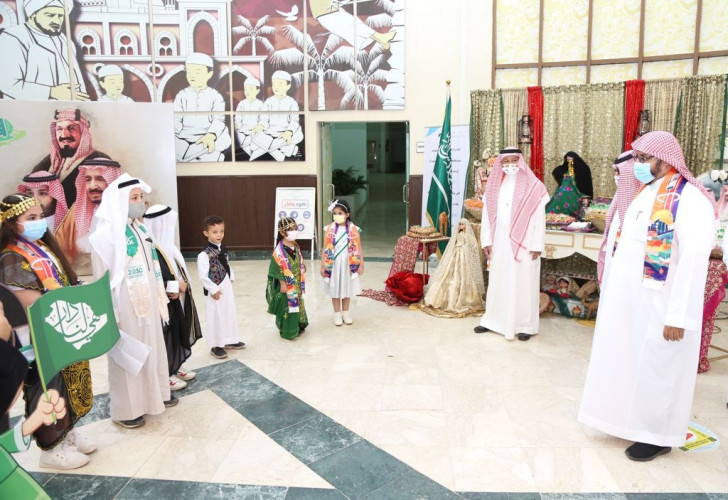 تحت شعار هي لنا دار مدارس المدينة ومحافظاتها تحتفي بالذكرى “91” لتوحيد المملكة
