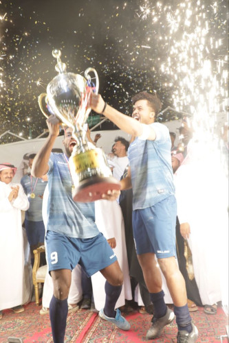 الفيصل يطير بكأس بطولة الوطن العاشرة لفرق أحياء الرياض