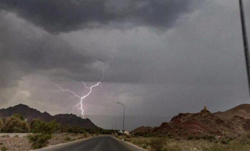 الإنذار المبكر: أمطار رعدية على منطقة المدينة المنورة