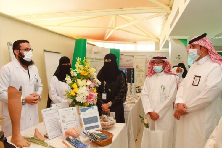 د. الشهراني يدشن فعاليات الحملة الوطنية لمكافحة السكري بمنطقة الرياض