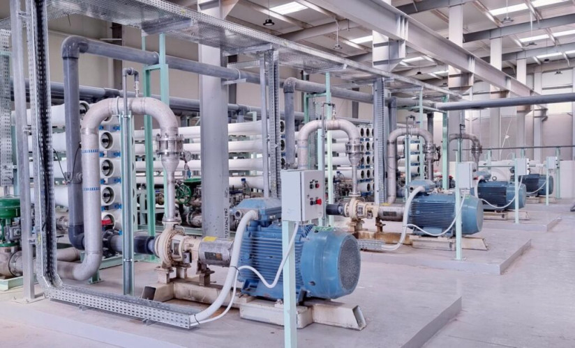 “التحلية” تُحسن جودة مياه خيبر، وتمد “المياه الوطنية” بـ 6 آلاف م3 يومياً من المياه العذبة بالمحافظة