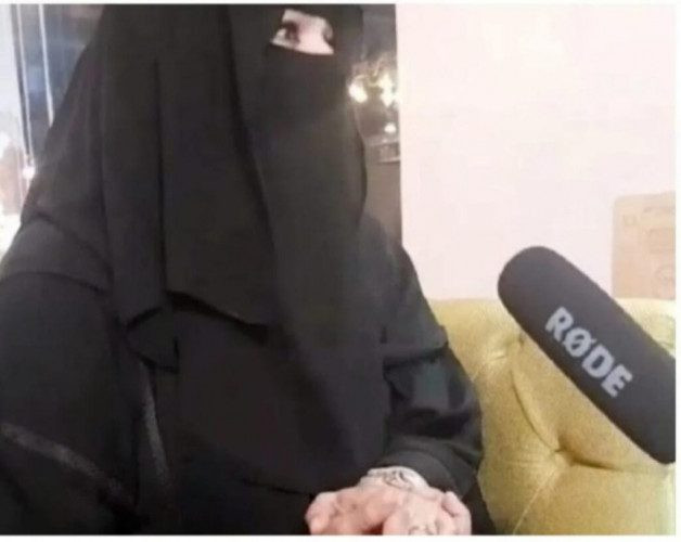 بكاء الزجاج ..