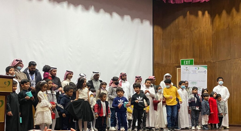 القطاع الصحي بمحافظة خميس مشيط يقيم فعالية “يوماً مع والدي”