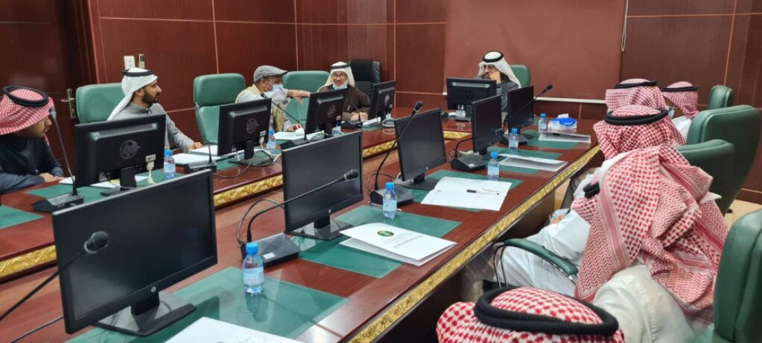 بيئة عسير تعقد لقاء لدعم المناحل النموذجية في رجال المع