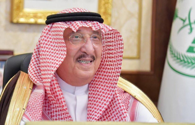 أمير منطقة جازان يوجه بتكريم الممرضة “نوف العثاثي” لإنقاذها مصابي حادث مروري