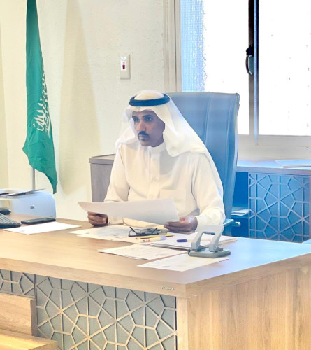 بلدية خميس مشيط توزع أراضي المنح على ذوي الشهداء والمصابين