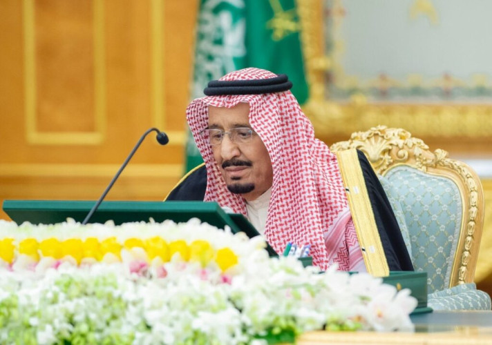 خادم الحرمين الشريفين يرأس جلسة مجلس الوزراء