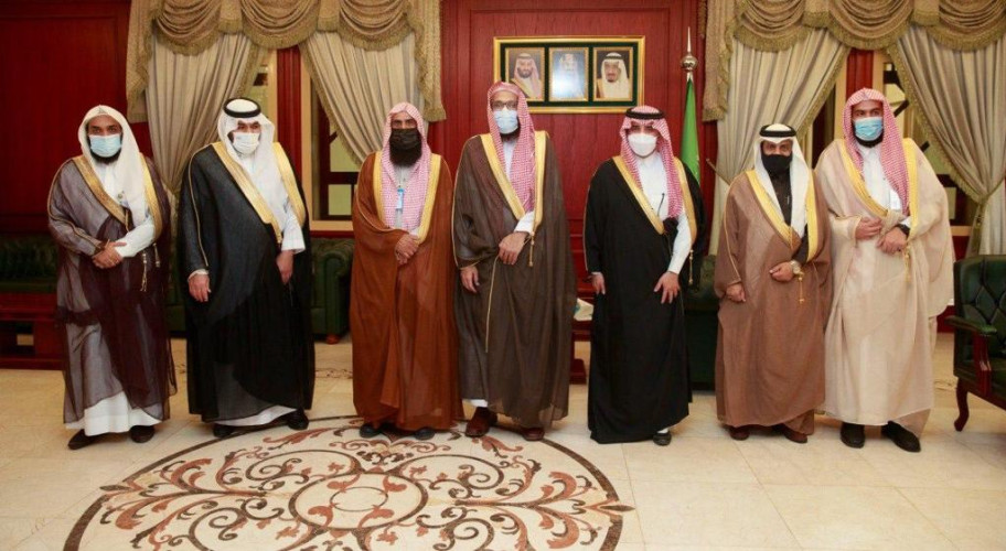 محافظ الغاط يطلق حملتي “إن الله لا يصلح عمل المفسدين واعتزاز”