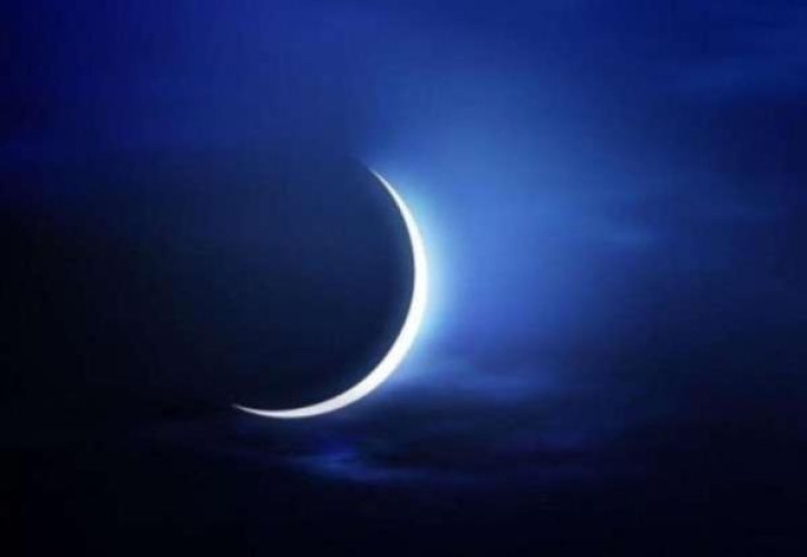 المحكمة العليا تدعو إلى تحري رؤية هلال شهر شوال مساء السبت