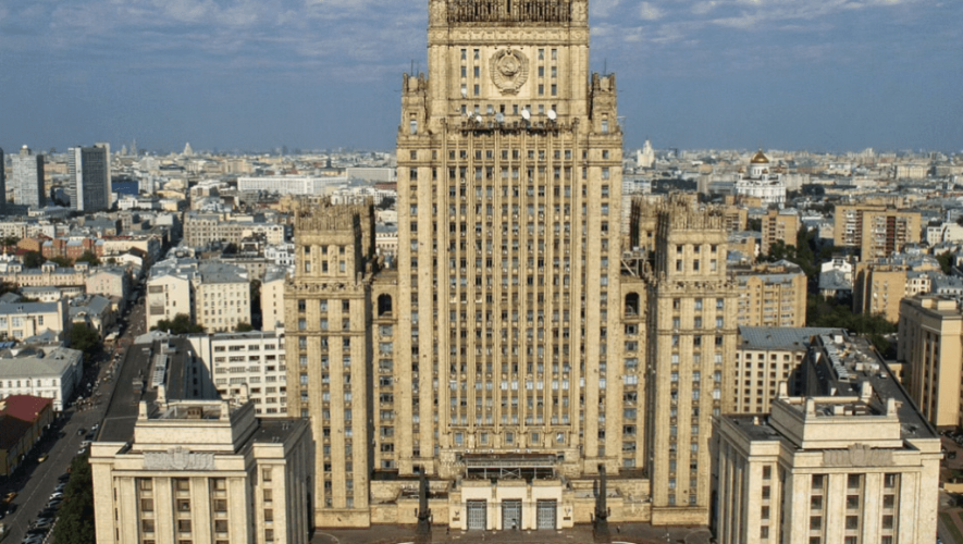 روسيا تطرد 15 دبلوماسيًّا هولنديًّا