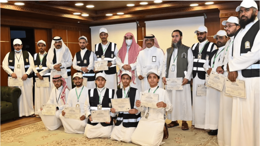 الشؤون الإسلامية بالجوف تقيم مائدة إفطار لفريق “كلنا وطن” التطوعي