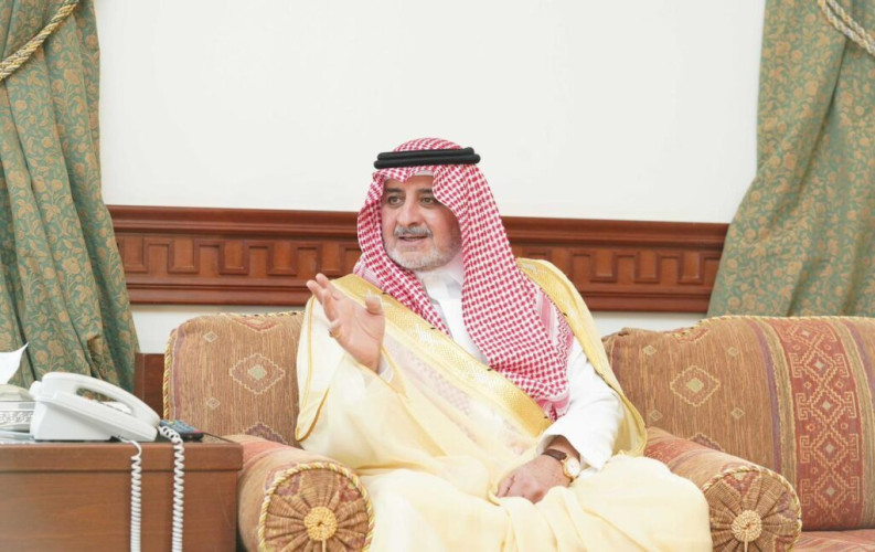 أمير منطقة تبوك يلتقي أهالي أملج