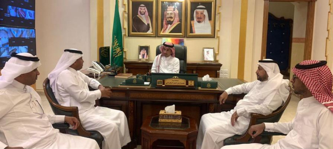 محافظ “الليث” يستقبل رئيس نادي الليث الرياضي بمناسبة اعتماد النادي من وزير الرياضه