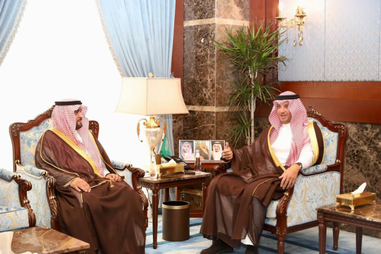 سمو محافظ الأحساء يستقبل مدير عام التدريب التقني بالشرقية ويطلع على برامج الكليات التقنية والمعاهد الصناعية بالأحساء