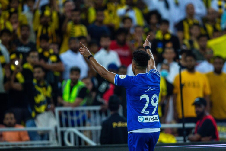 في ليلة حضور “ديلغادو” وبهدف “سينمائي” لسالم.. الهلال يُجدِّد أمل الحصول على لقب الدوري