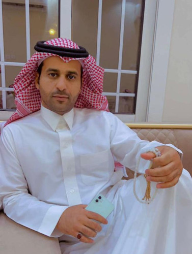 عبدالوهاب بن خزيم للمرتبه التاسعة بديوان وزارة الداخلية