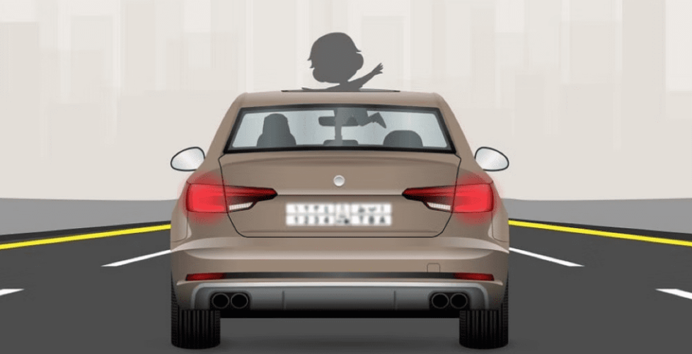 “المرور”: على الأطفال البقاء في المقاعد الخلفية للمركبة