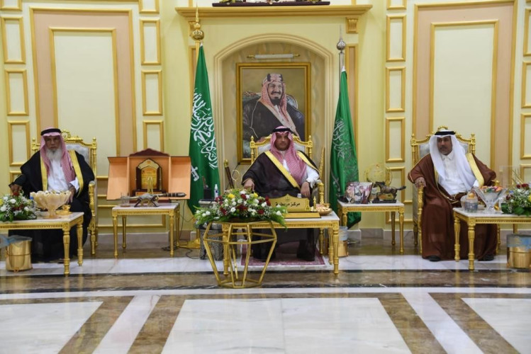 سمو محافظ الأحساء يتفقد مركز السيح ومركز مريطبة