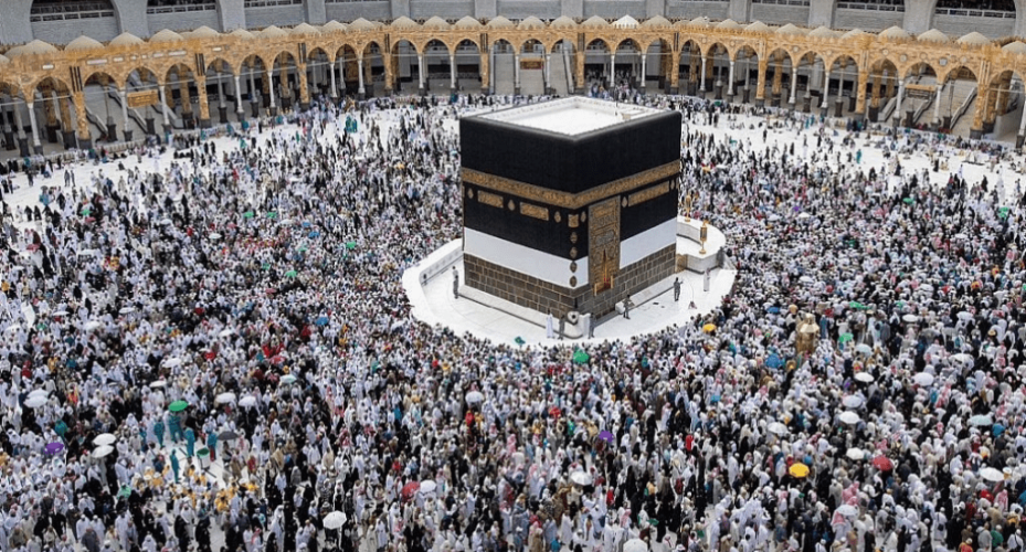 وزير الشؤون البلدية يعلن نجاح خطة الوزارة لموسم الحج