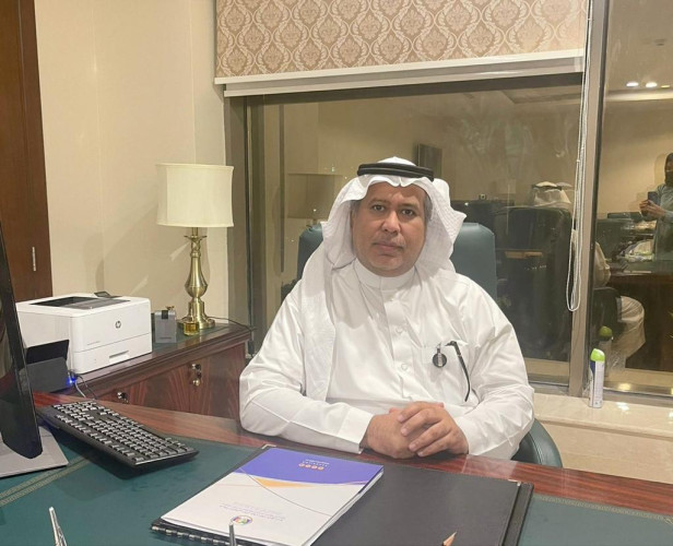 قصة من المشاعر.. “الرشيدي” مطوّفٌ يخدم الحجيج منذ ثلاثة عقود