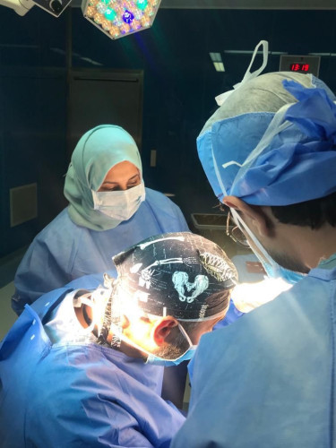 نجاح عملية  لإستئصال ورم دماغي لمريض في مستشفى الملك فهد بجدة
