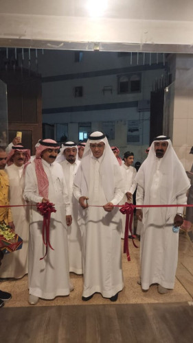 السروي يفتتح معرض الماورائيات 4