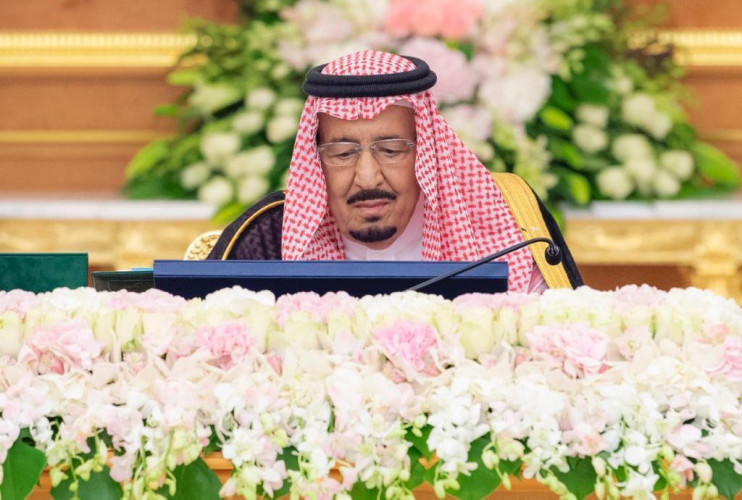 خادم الحرمين الشريفين يرأس جلسة مجلس الوزراء