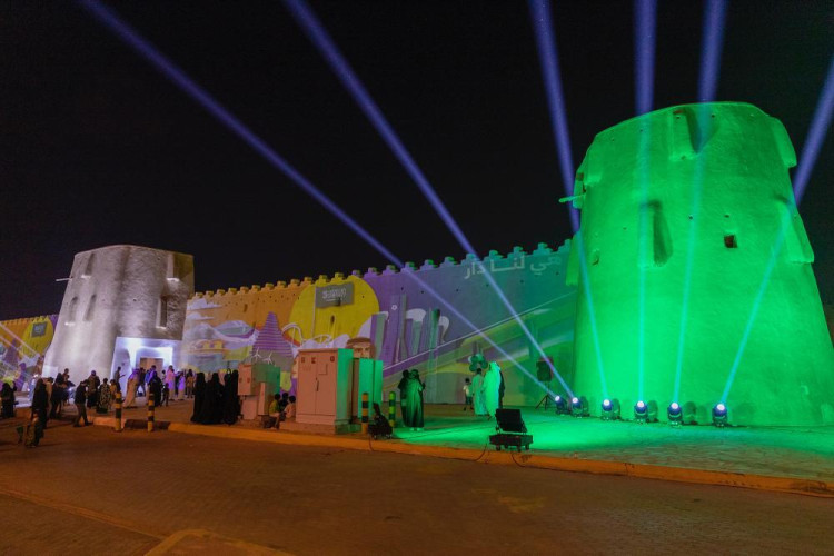 بالصور.. تعرف على مظاهر احتفالات اليوم الوطني في الأحساء