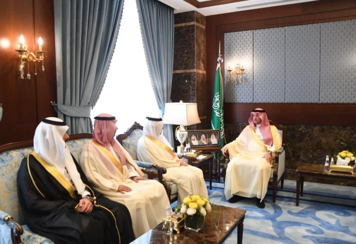 “سمو محافظ الأحساء”  يستقبل مدير فرع مركز الملك عبدالعزيز للحوار الوطني بالمنطقة الشرقية