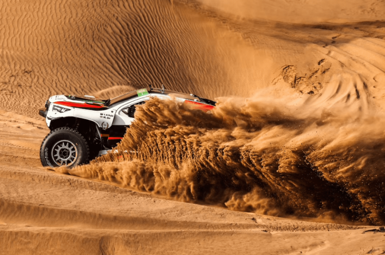 العالمي يزيد الراجحي يؤكد جاهزيته للقتال في منافسات رالي المغرب 2022