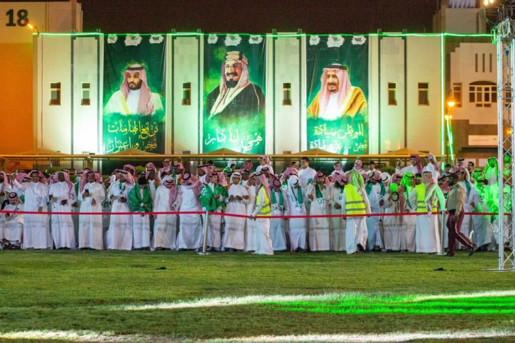 جامعة بيشة تحتفل باليوم الوطني 92 تحت شعار “هي لنا دار”