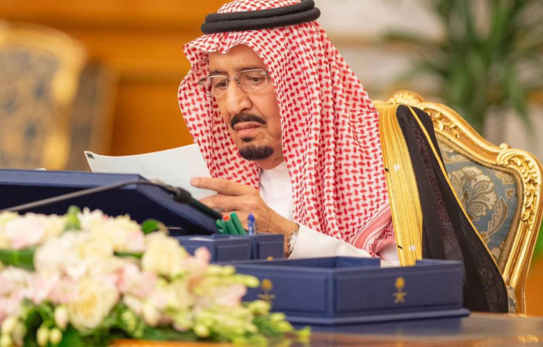 خادم الحرمين الشريفين يرأس جلسة مجلس الوزراء