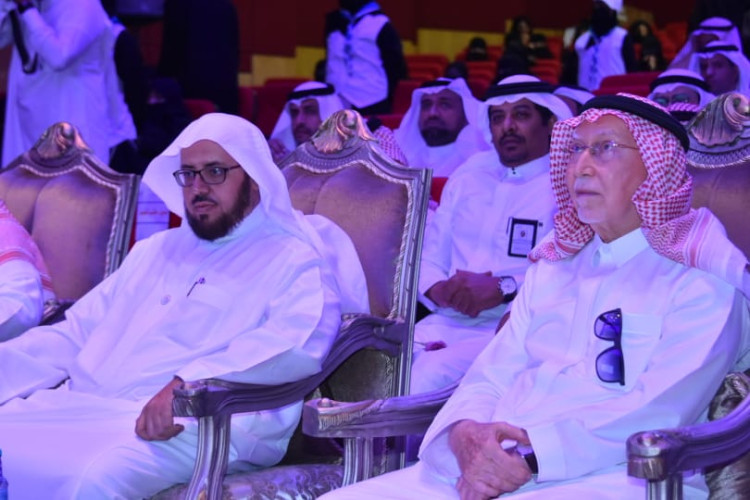 تحت رعاية سمو امير المنطقة تعليم المدينة يحتفي بالمعلمين في يومهم العالمي