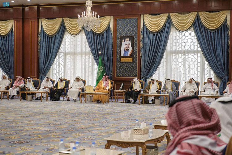 أمير المدينة المنورة يرعى حفل تكريم رواد الصحافة والاعلام بالمنطقة