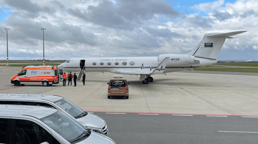 إنفاذًا لتوجيهات القيادة.. “الإخلاء الطبي” ينقل مواطنًا من براغ إلى المملكة