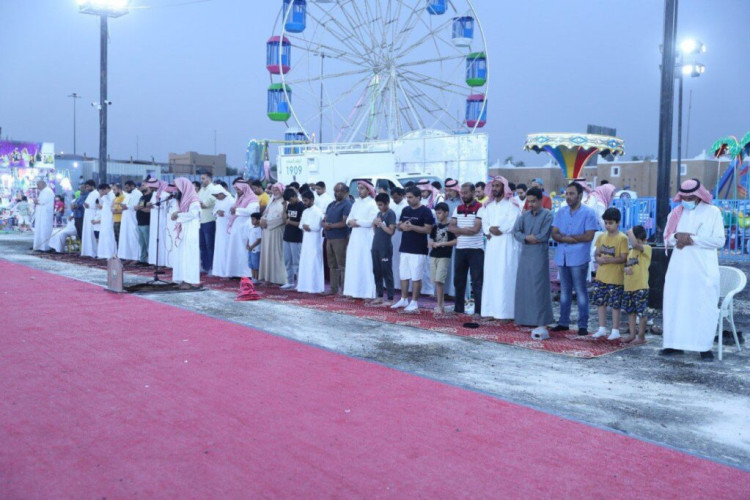 الأمر بالمعروف تشارك بالمصلى المتنقل في مهرجان “أيامنا الحلوة” بالدرعية