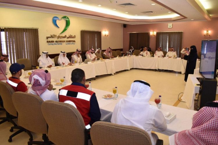 انعقاد الإجتماع الاول لجمعية اصدقاء الهلال الاحمر بمنطقة عسير