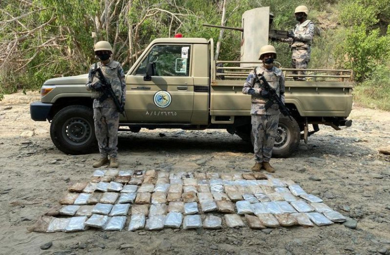 حرس الحدود يحبط تهريب أكثر من(68.7)طناً من القات المخدر وأكثر من(1.5)طن من مادة الحشيش المخدر و(153,771)قرصًا خاضعًا لتنظيم التداول الطبي