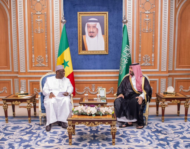 ولي العهد يستقبل رئيس جمهورية السنغال