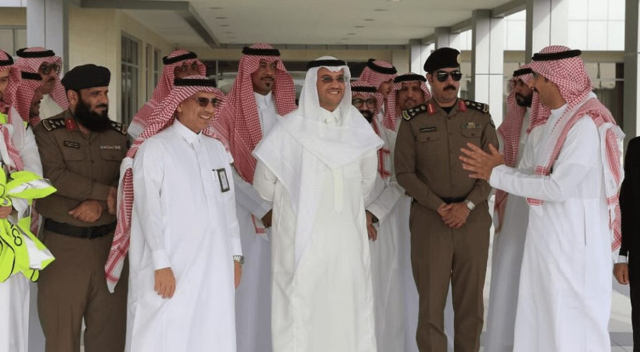 محافظ الأحساء يشهد إعادة تسيير رحلات مباشرة من مطار الأحساء الدولي إلى دبي على متن طيران “فلاي دبي”