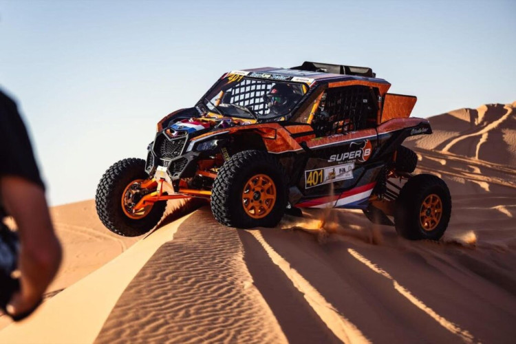 يزيد الراجحي يُسجِّل أسرع وقت في المرحلة الخاصة الأولى من “باها السعودية – حائل 2022”