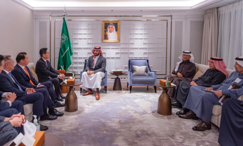 ولي العهد يلتقي مجموعة من رؤساء الشركات الكورية.. ويستعرض معهم الفرص الاستثمارية الواعدة في مختلف المجالات