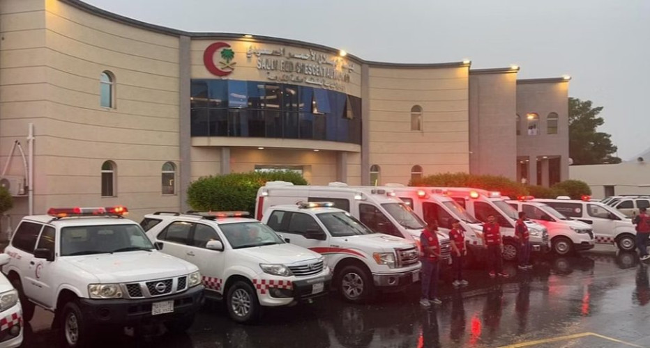 للدرجة القصوى.. “هلال مكة” يرفع جاهزيته بعد الأمطار الغزيرة على عدة محافظات