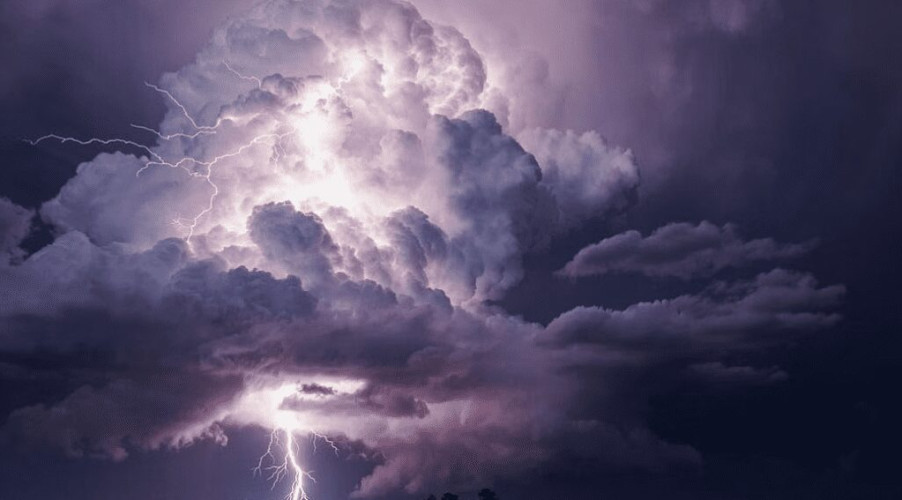 المملكة.. الحالة الماطرة تصل ذروتها الجمعة وهذه تفاصيلها