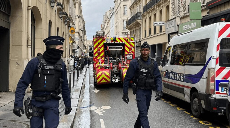 فرنسا.. مقتل 3 أشخاص في إطلاق نار بباريس وإصابة أربعة آخرين