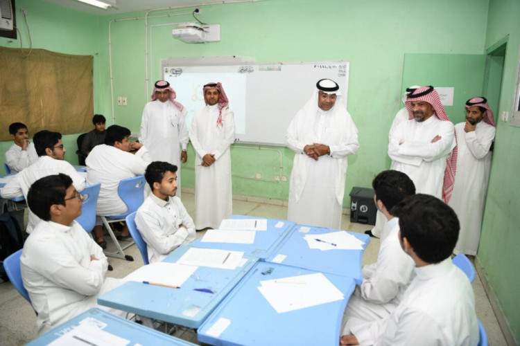 224 مدرسة ثانوية تطلق مبادرة “نبيه” في مكة المكرمة