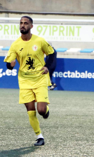 مصعب وصفي: طموحي المشاركة مع الأخضر السعودي في 2023