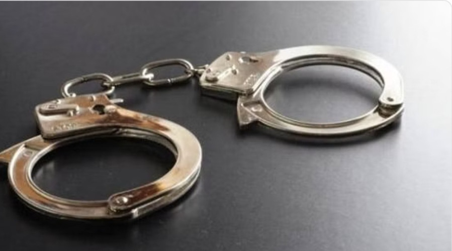 شرطة مكة تطيح بشخص ظهر في محتوى مرئي وهو يتحرّش بفتاة